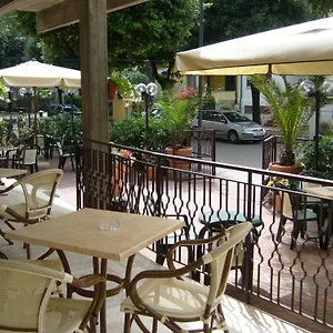 Mucciolini Hotel